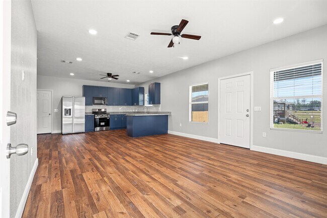 Foto del edificio - 18473 Novarra Dr