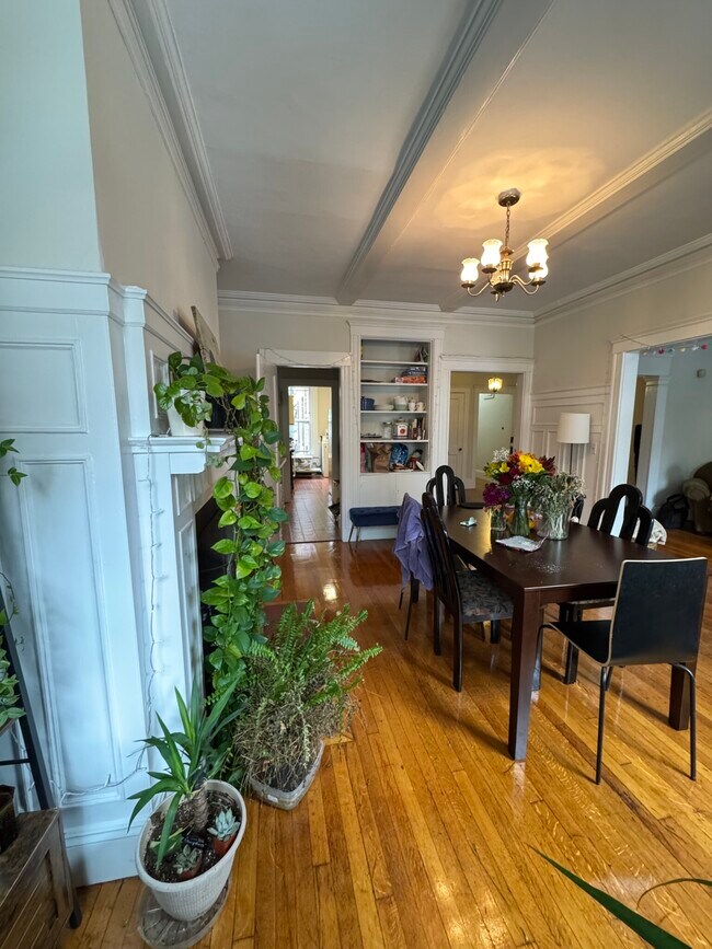 Foto del edificio - 104 Strathmore Rd
