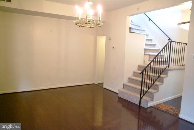 Foto del edificio - 1912 5th St NW