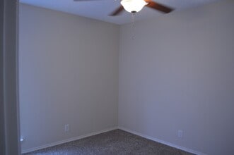 Building Photo - 7510 Old Spanish Trail