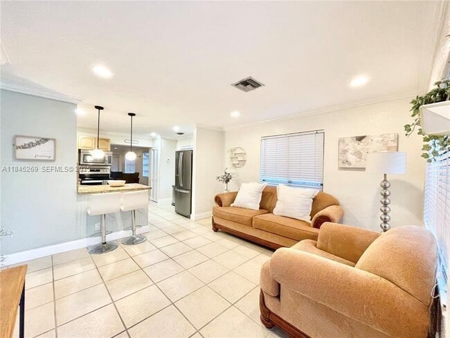 Photo - 1010 N 31st Ct House