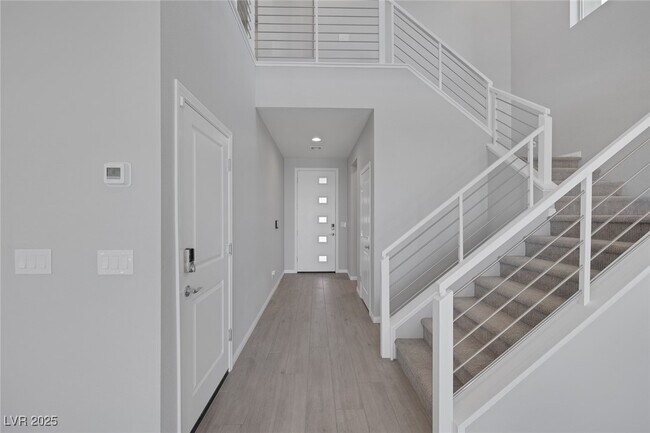 Foto del edificio - 440 Harmony Bay Ave