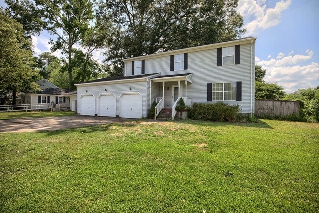 Building Photo - 18 Lundy Ln