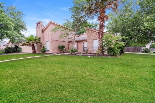Building Photo - 3014 Misty Park Dr