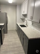 Building Photo - 3565 Linden Ave