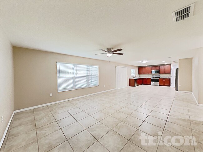 Foto del edificio - 2834 Shelburne Way