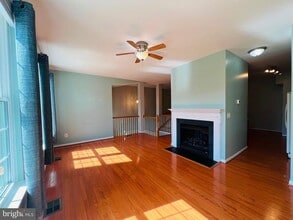 Building Photo - 13068 Sidlaw Hills Ln