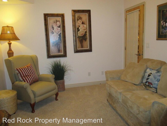 Building Photo - 2225 W Rivers Edge Ln