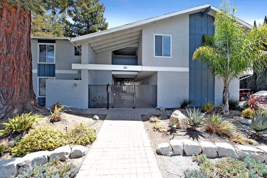 255 Easy St, Mountain View, CA 94043 Condo for Rent in Mountain View