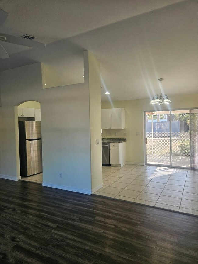 Building Photo - 4138 Azora St