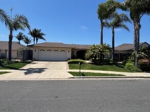 Building Photo - 7058 Scripps Crescent St