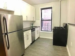 Building Photo - 539 W 156th St