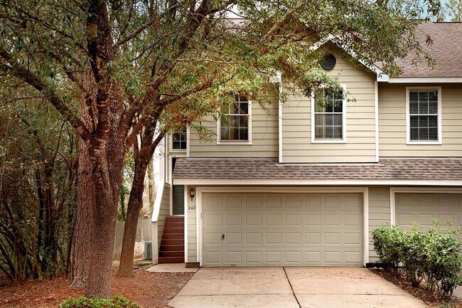 Building Photo - 262 N Walden Elms Cir
