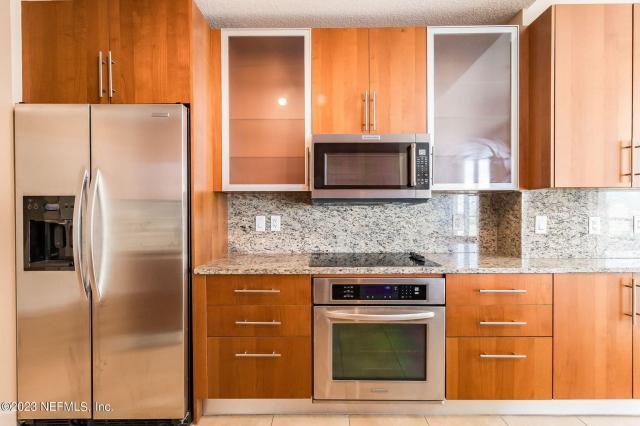 Building Photo - 2 bedroom in Jacksonville FL 32207