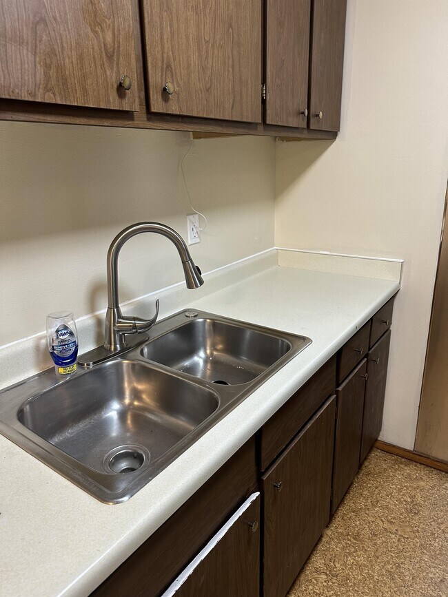 Foto del edificio - 6626 N Bourbon St