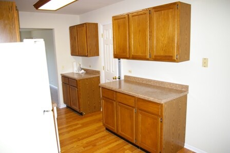 Building Photo - 767 Lippert Ln