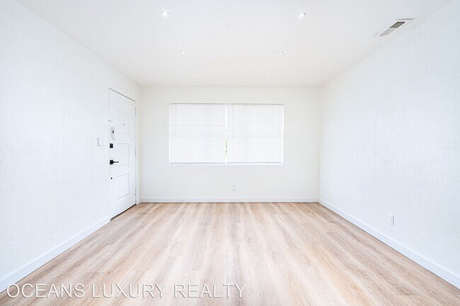 Foto del edificio - 2 br, 1 bath House - 39 Tropical Dr