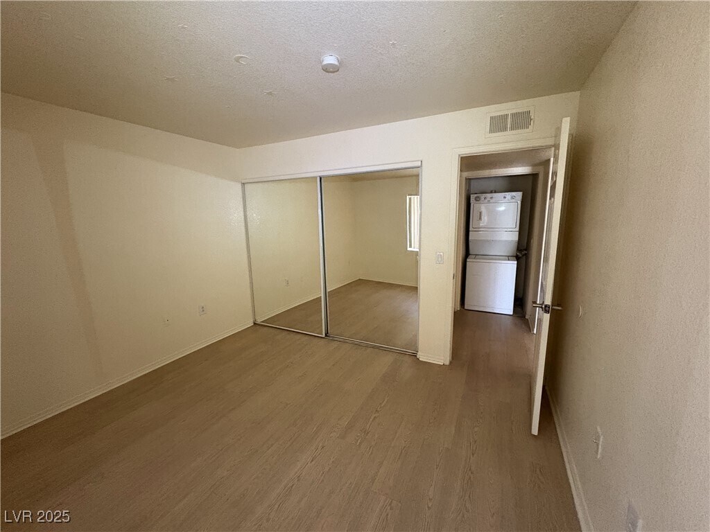 Foto principal - 3318 N Decatur Blvd