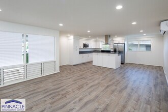 Building Photo - 1458 Akialoa Pl