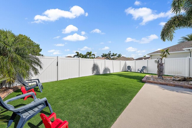 Photo - 10352 SW Westlawn Blvd House