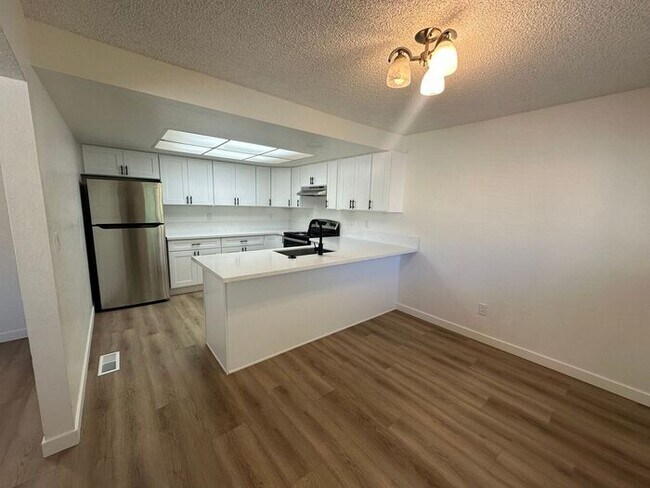 Foto del edificio - 1075 Braddock Ct