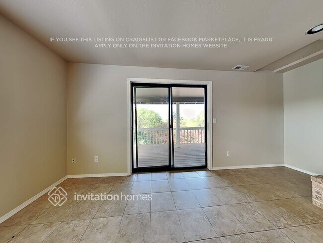 Foto del edificio - 926 S Magnolia Ln