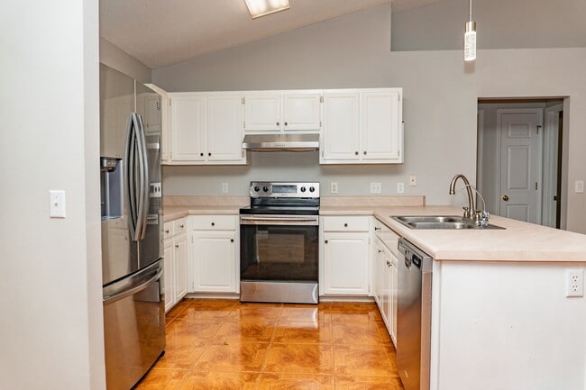 Building Photo - 2831 Atoka Trail