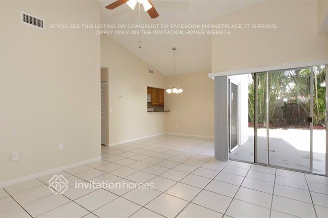 Foto del edificio - 12322 SW 209th St