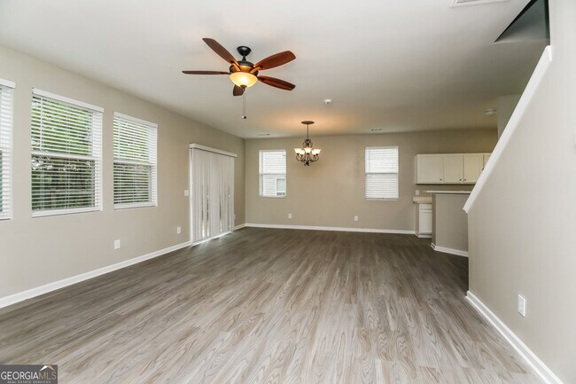 Building Photo - 2706 Alix Way