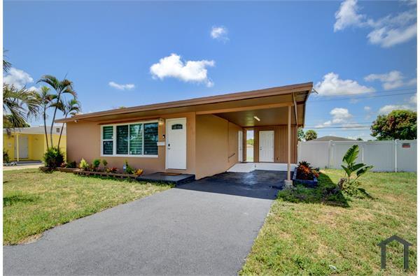 Primary Photo - 1320 Palm Beach Lakes Blvd