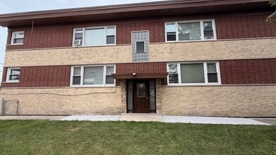Building Photo - 5645 N Central Ave