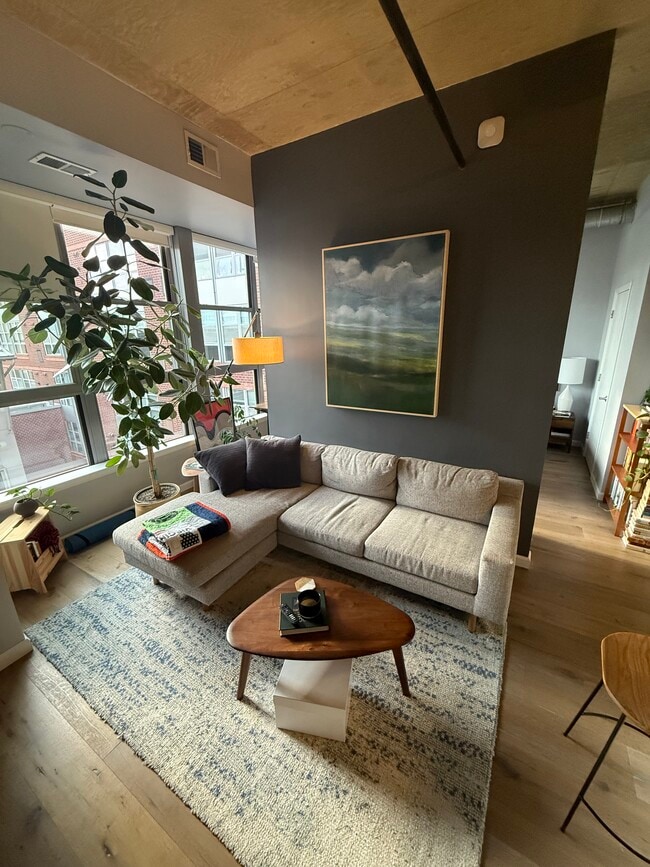 Foto del edificio - 1300 N St NW