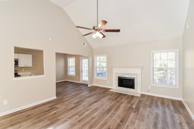 Foto del edificio - 6141 Urswick Terrace
