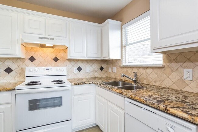 Building Photo - 4330 Pecos River Dr