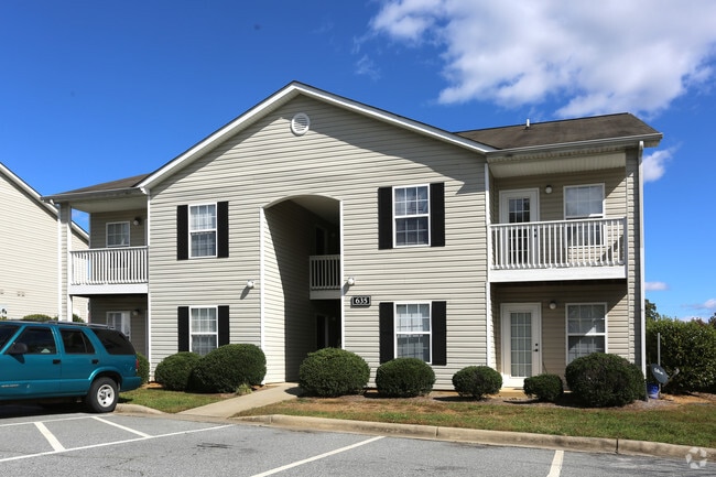Arbor Glen Apartments - Eden, NC | Apartments.com
