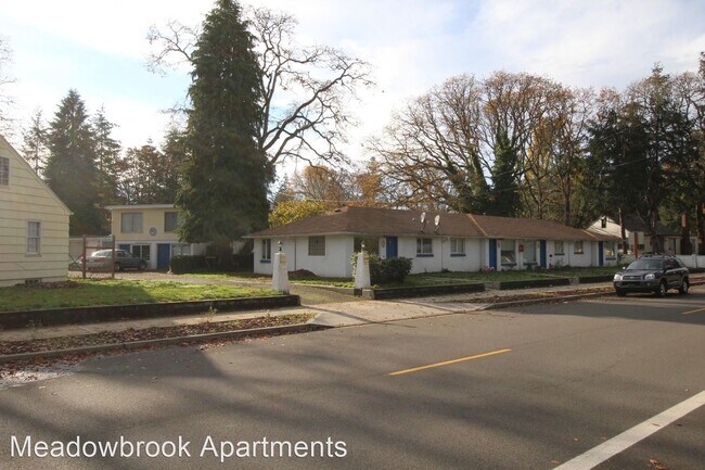 Foto del edificio - 14402 Washington Ave SW