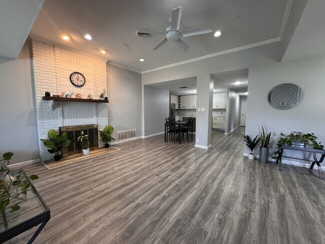 Building Photo - 1610 Aldrich Ave