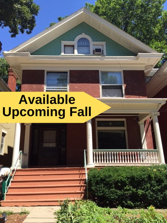 Foto principal - 3204 Bishop St