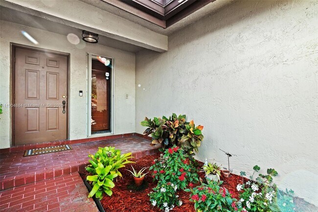 Foto del edificio - 6654 NW 173rd Ln