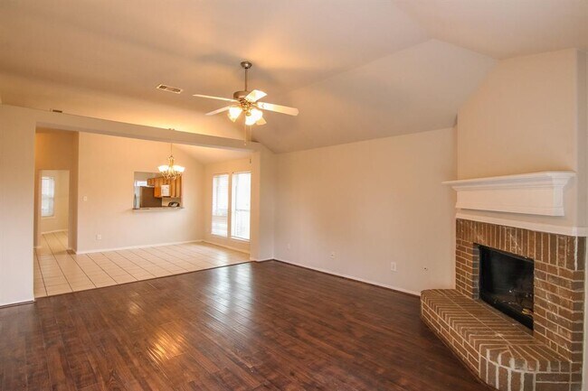 Foto del edificio - 21903 Silverfield Park Ln