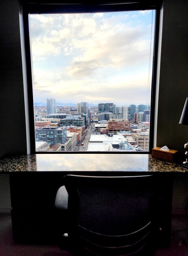 Foto del edificio - 1625 Larimer St
