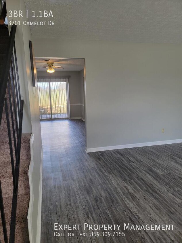 Primary Photo - 3701 Camelot Dr