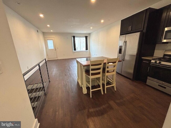 Foto del edificio - 1219 N 5th St