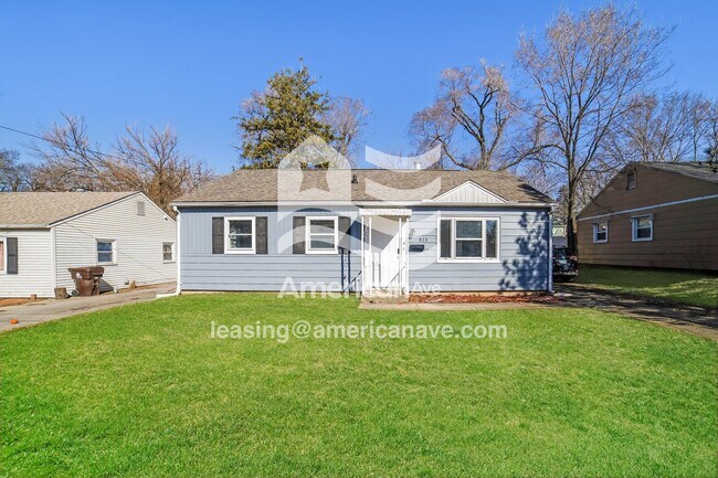 Foto del edificio - 823 W Bartlett Ct