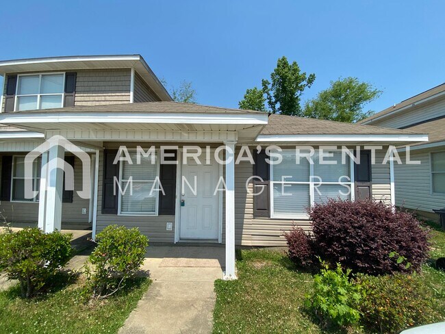 Foto del edificio - 65a Jackson Ln