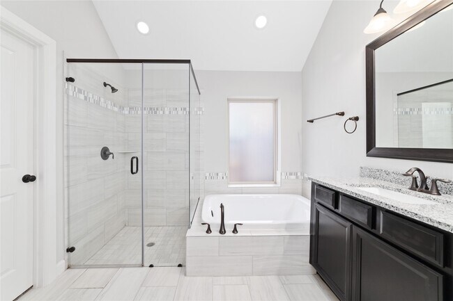 Building Photo - 11127 Bluewater Lagoon Cir