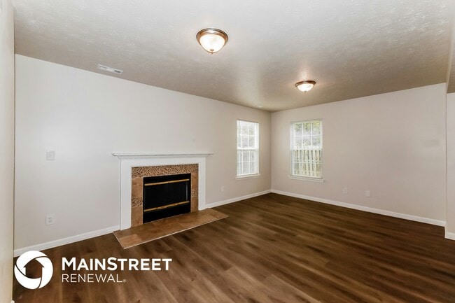 Building Photo - 6368 Titania Dr