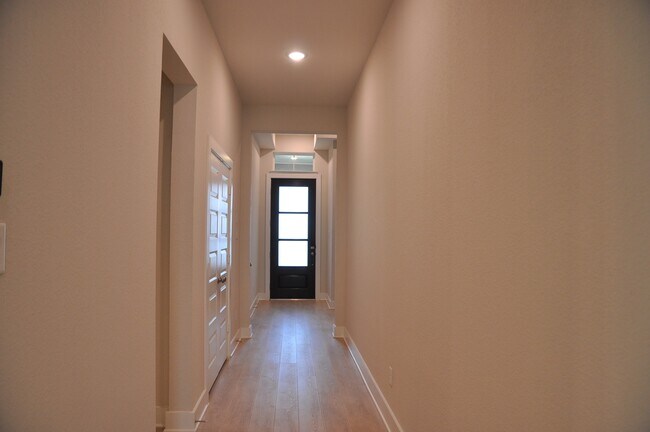 Foto del edificio - 31822 Grand Orch Ln
