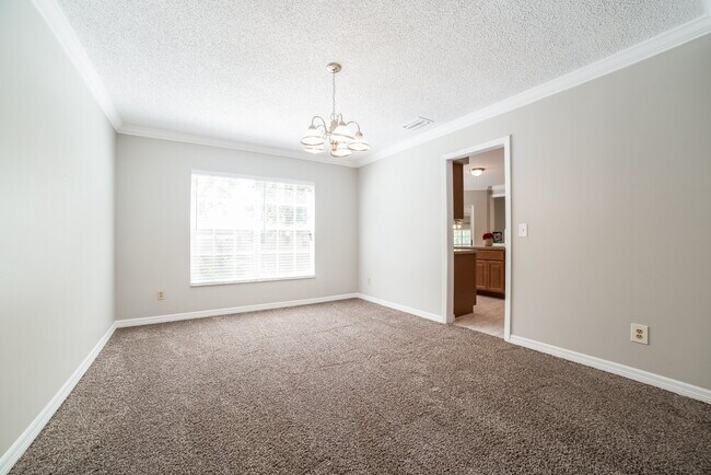 Building Photo - 7346 Cherry Laurel Dr