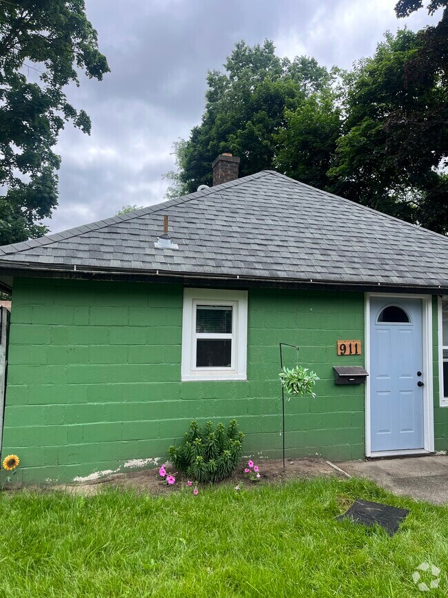 Cheap Faith Tabernacle Apartments for Rent Elkhart, IN 1 Rentals